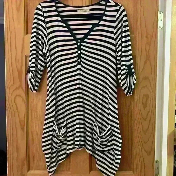 Caite Navy and White Striped Bailey Relaxed Fit Tunic - Picture 1 of 5